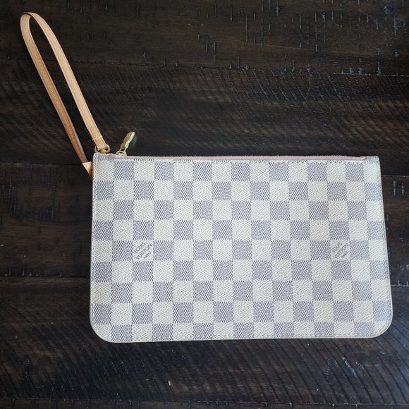 Louis Vuitton Damier Azur Pouch - Picture 1 of 4